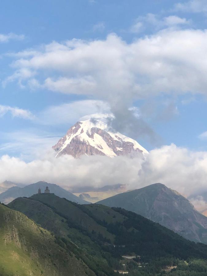 Lia Khaikashvili Guest House Kazbegi Eksteriør billede