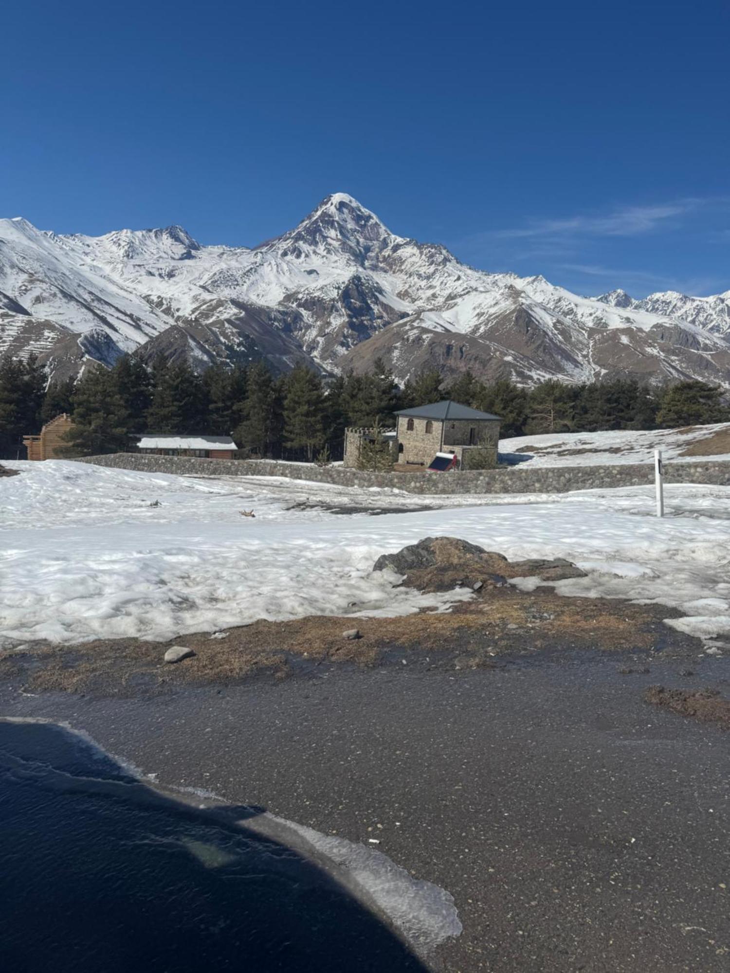 Lia Khaikashvili Guest House Kazbegi Eksteriør billede