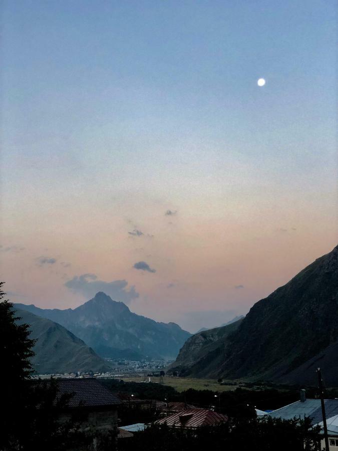 Lia Khaikashvili Guest House Kazbegi Eksteriør billede