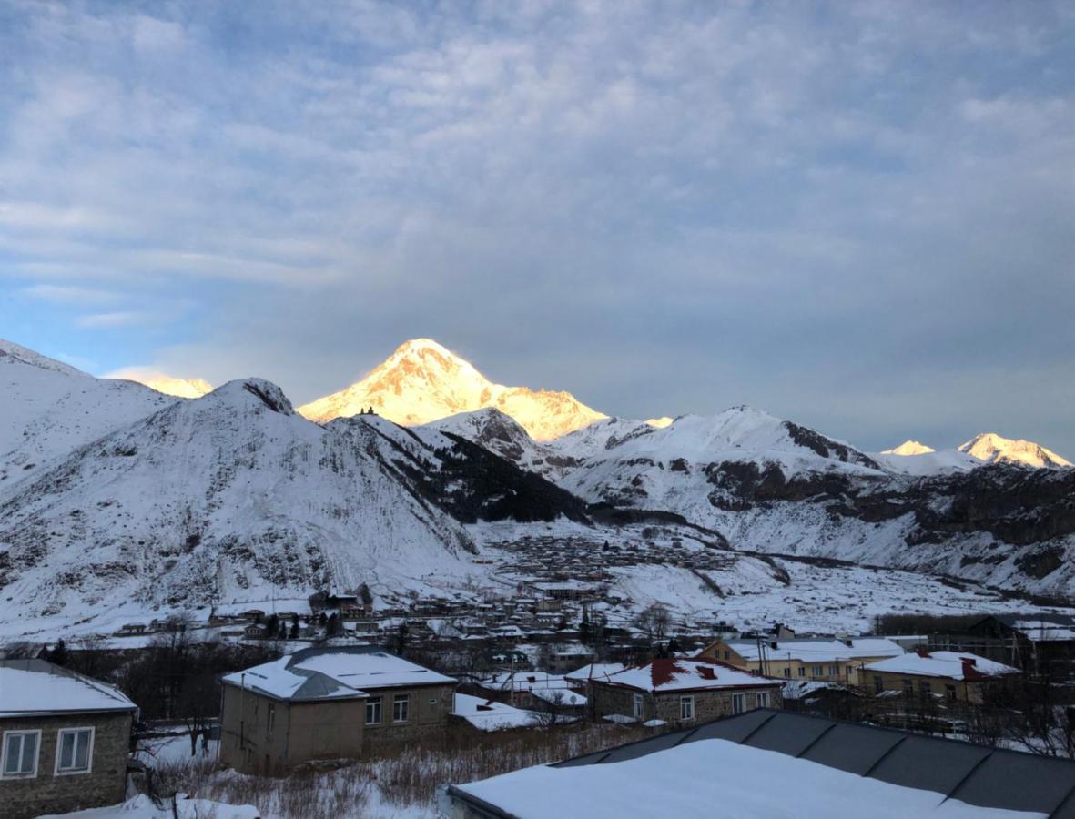 Lia Khaikashvili Guest House Kazbegi Eksteriør billede